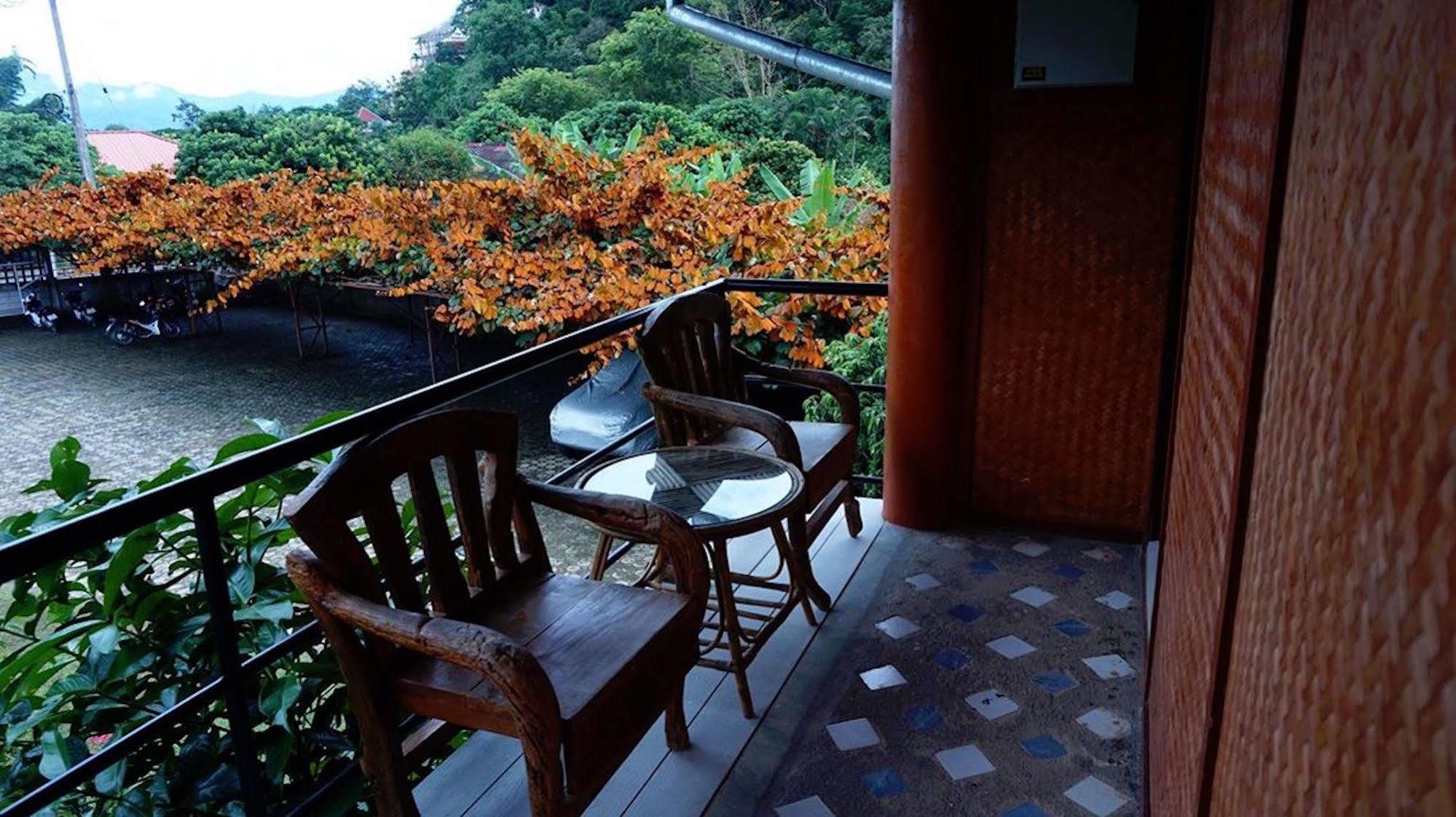Khun Mai Baan Suan Resort Mae Ai Exterior foto